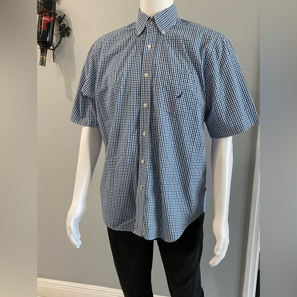 Nautica Men's Navy Checkered Button Down Shirt